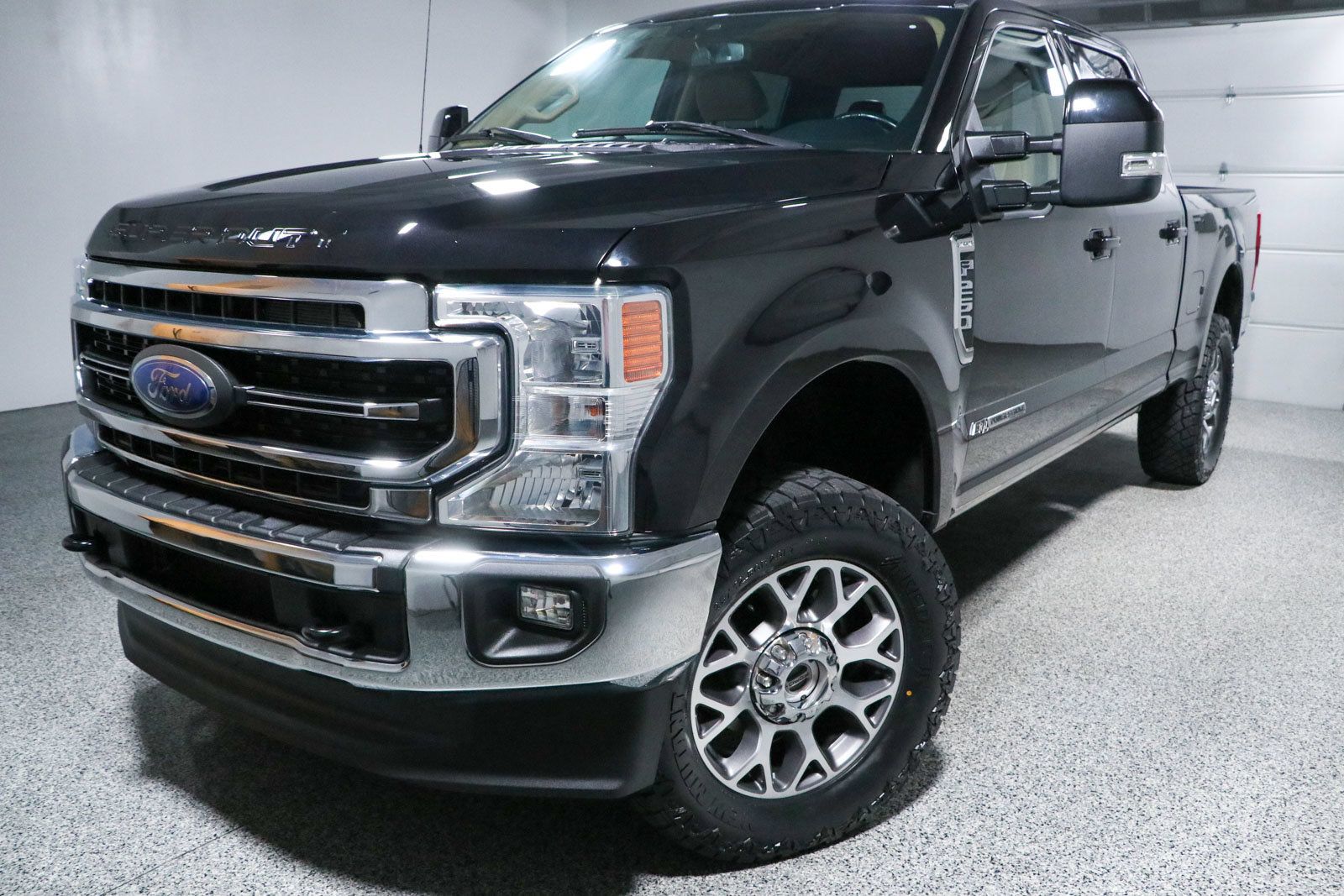 Used 2022 Ford F250 Lariat w/ Lariat Value Package AWD/4WD image 33