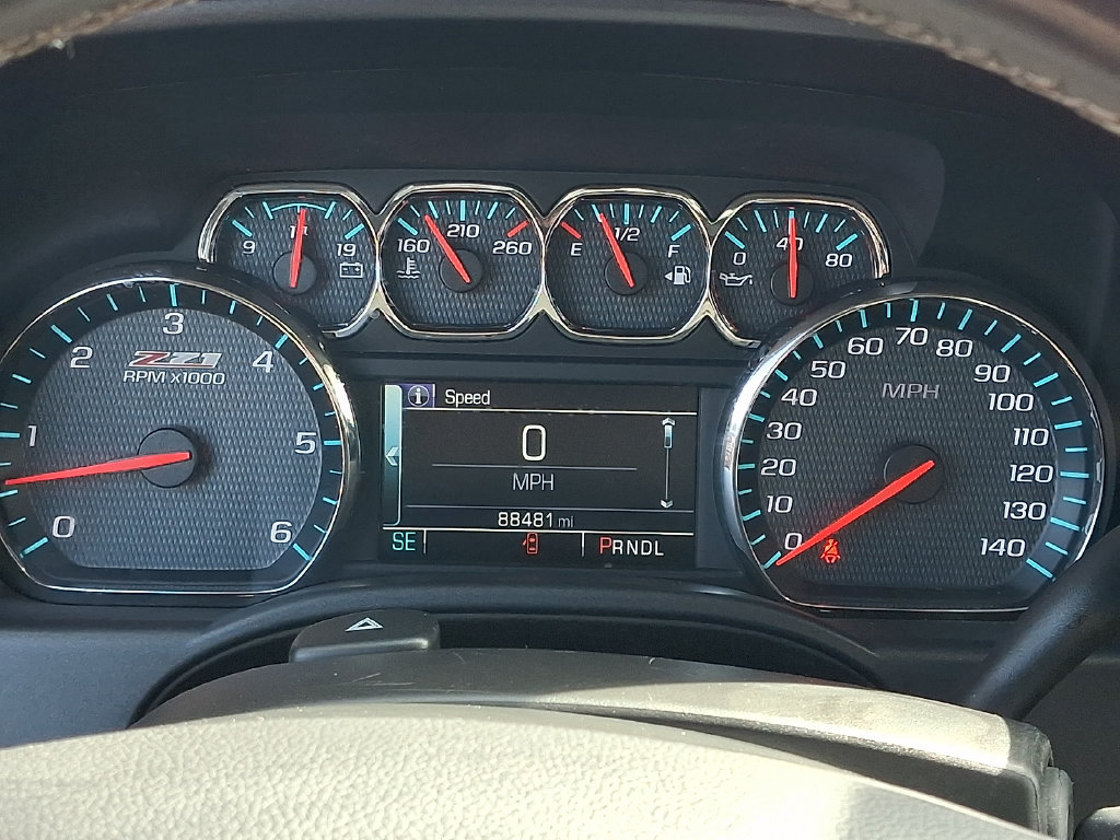 Used 2018 Chevrolet Silverado 1500 LT w/ All Star Edition AWD/4WD image 26