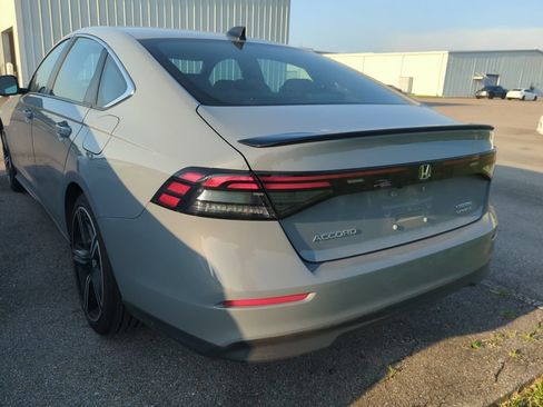 Used 2024 Honda Accord Sport image 5