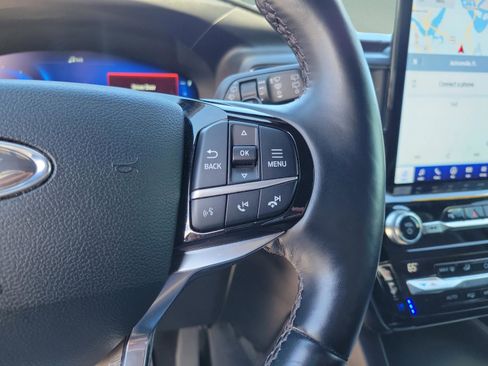 Used 2021 Ford Explorer Platinum w/ Equipment Group 601A image 13