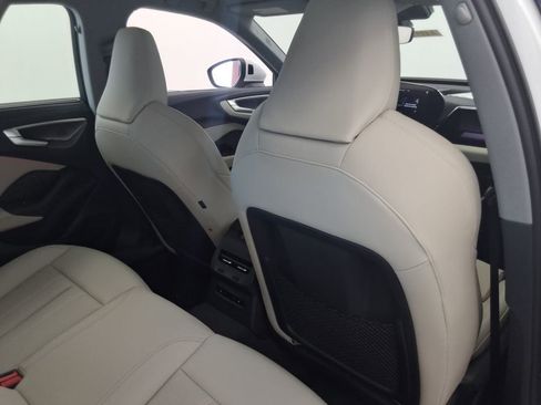 New 2025 Audi A5 2.0T Prestige image 24