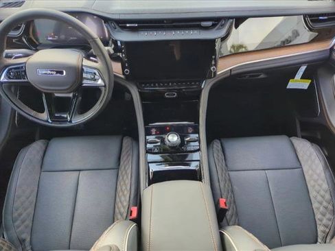 New 2026 Jeep Grand Cherokee L Summit AWD/4WD image 8