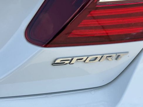 Used 2016 Honda Accord Sport image 7