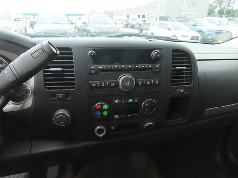 Used 2011 Chevrolet Silverado 1500 LT w/ All-Star Edition AWD/4WD image 28
