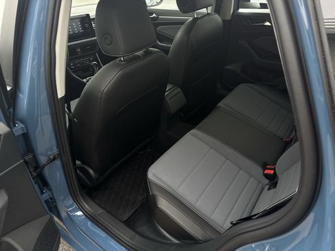 New 2026 Volkswagen Jetta SE image 22