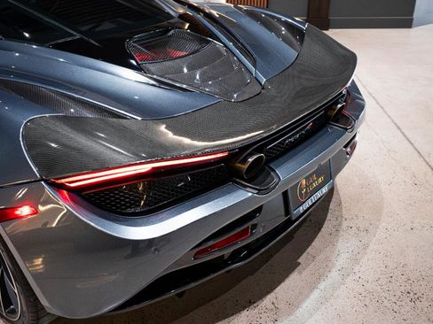 Used 2018 McLaren 720S Luxury RWD image 35