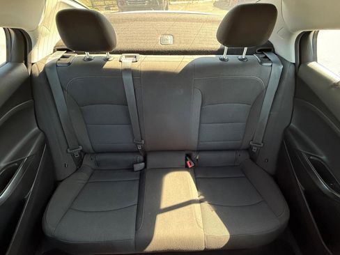 Used 2019 Chevrolet Cruze LS w/ LS Convenience Package FWD image 14