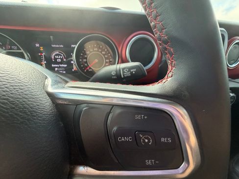Used 2021 Jeep Gladiator Rubicon w/ Safety Group AWD/4WD image 36