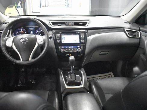 Used 2016 Nissan Rogue SL image 13