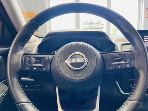 Used 2023 Nissan Rogue SV w/ SV Premium B Package AWD/4WD image 19