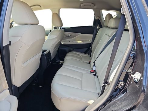 Used 2023 Nissan Murano SL w/ Cargo Package FWD image 14