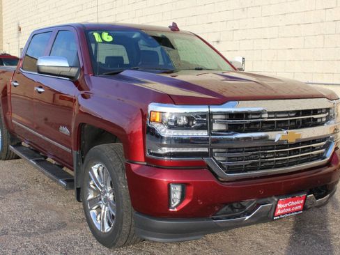 Used 2016 Chevrolet Silverado 1500 High Country w/ High Country Premium Package image 7