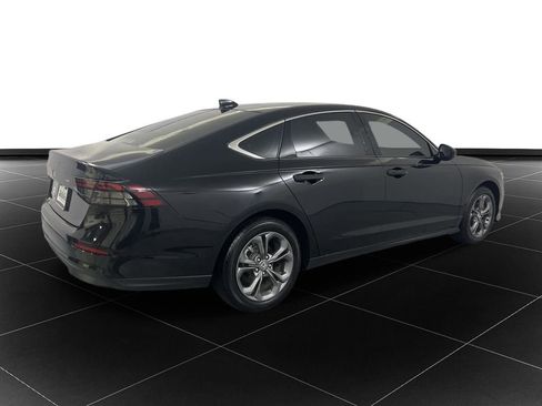 Used 2024 Honda Accord EX image 5