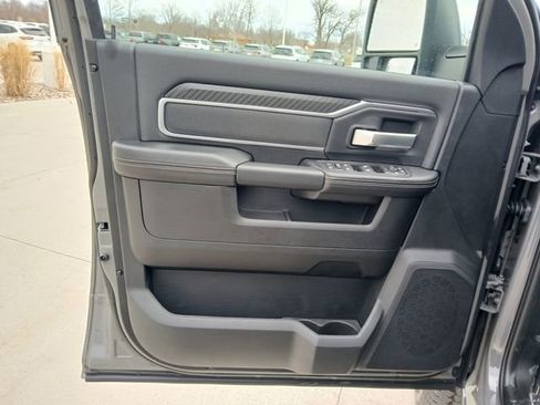 New 2026 RAM 3500 Big Horn AWD/4WD image 11
