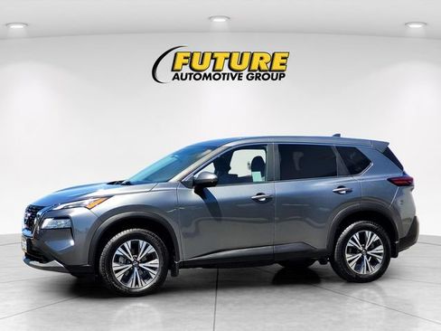 Certified 2023 Nissan Rogue SV FWD image 7
