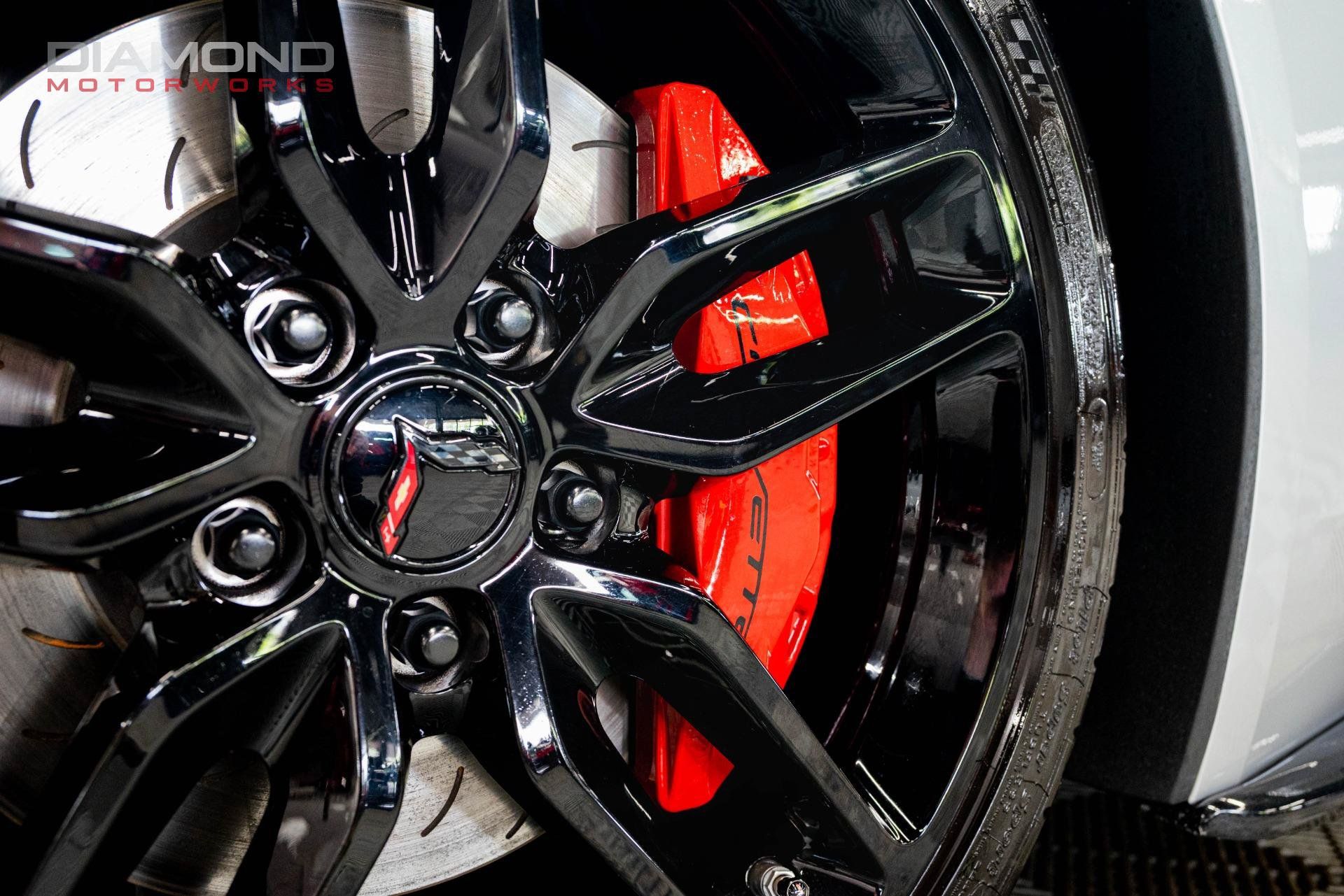 Used 2019 Chevrolet Corvette Stingray Coupe RWD image 37