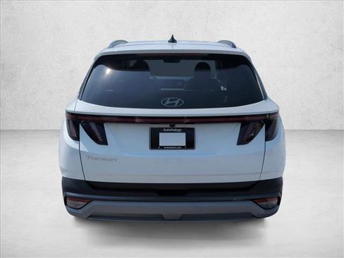 New 2026 Hyundai Tucson SEL image 8