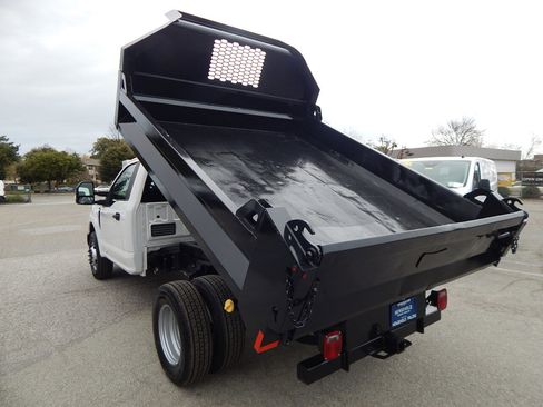 Used 2019 Ford F350 XL w/ Power Equipment Group image 15