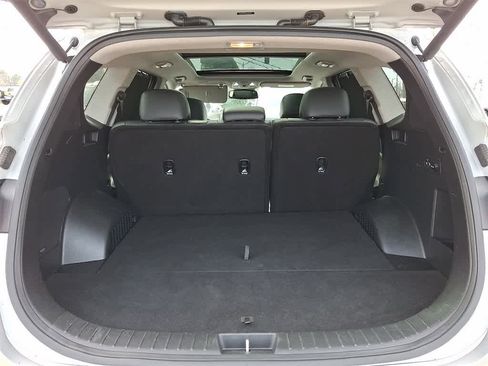 Used 2020 Hyundai Santa Fe SEL w/ Convenience + Premium Package image 31