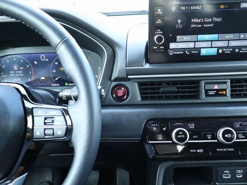 Used 2023 Honda Pilot Elite image 27