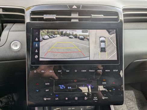 Certified 2023 Hyundai Santa Cruz Limited image 17