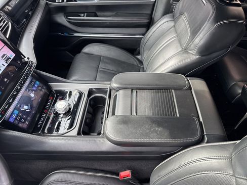 Used 2022 Jeep Grand Wagoneer Series II image 58