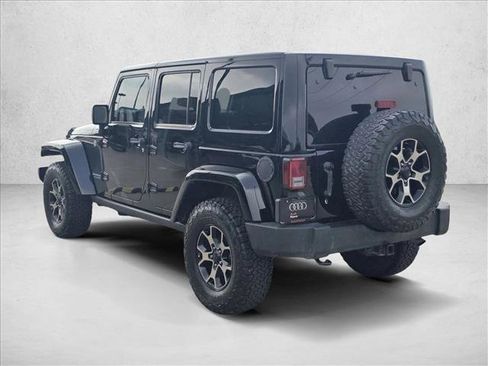 Used 2017 Jeep Wrangler Unlimited Rubicon w/ Connectivity Group AWD/4WD image 7
