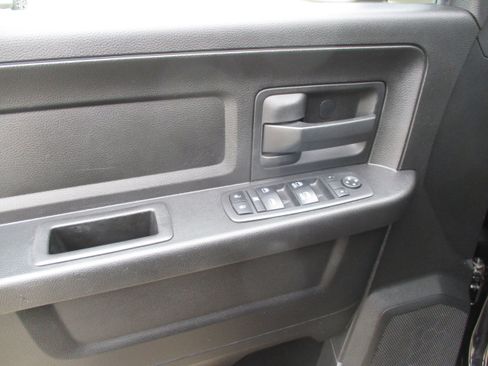 Used 2019 RAM 1500 Tradesman w/ Tradesman SXT Package AWD/4WD image 14