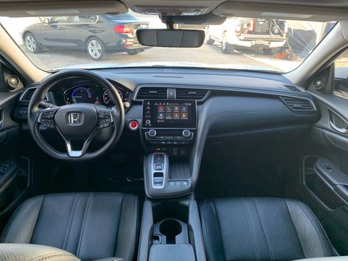 Used 2019 Honda Insight Touring image 12
