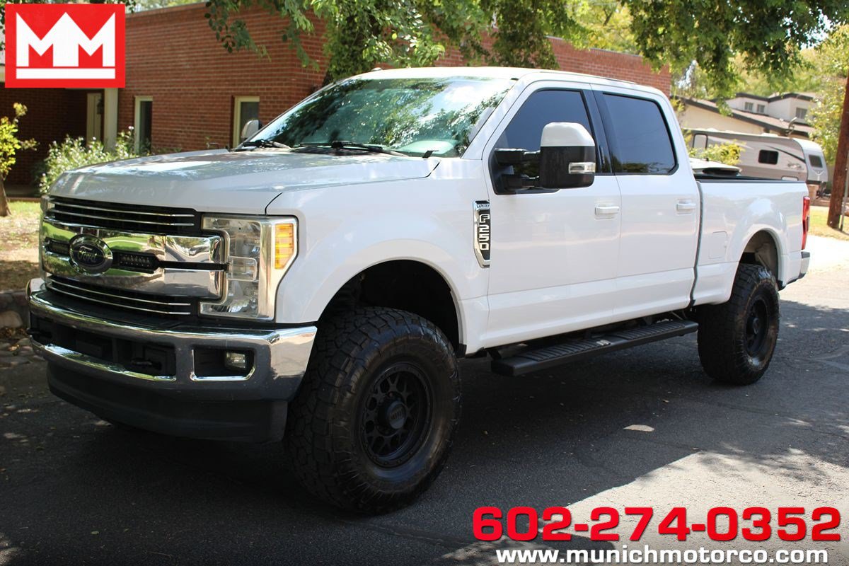 Used 2017 Ford F250 Lariat w/ Lariat Value Package AWD/4WD image 1