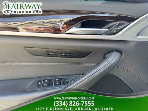 Used 2019 BMW 530i RWD image 15