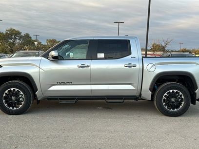 New 2026 Toyota Tundra SR5