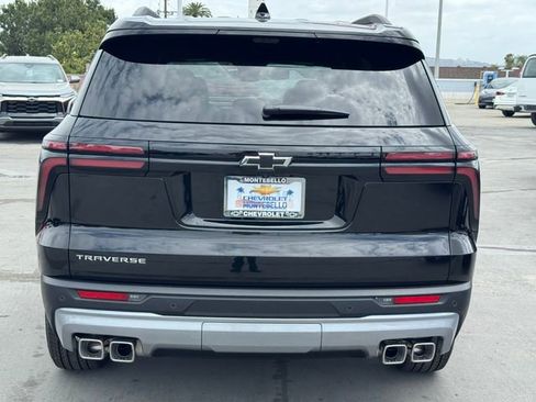 New 2026 Chevrolet Traverse LT FWD image 4
