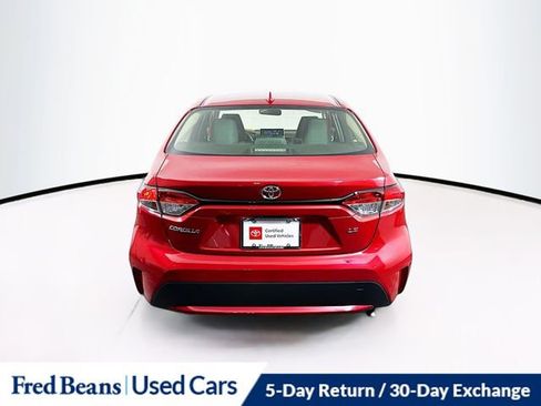 Used 2021 Toyota Corolla LE image 28