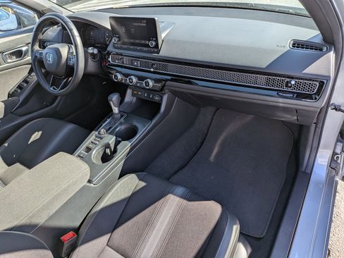 Used 2025 Honda Civic Sport image 36