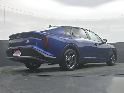Used 2025 Kia K4 FWD image 32