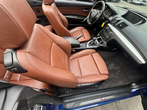 Used 2012 BMW 135i Convertible image 29