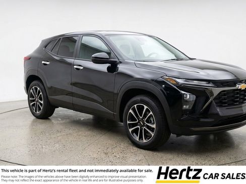 Used 2025 Chevrolet TrailBlazer LT image 1