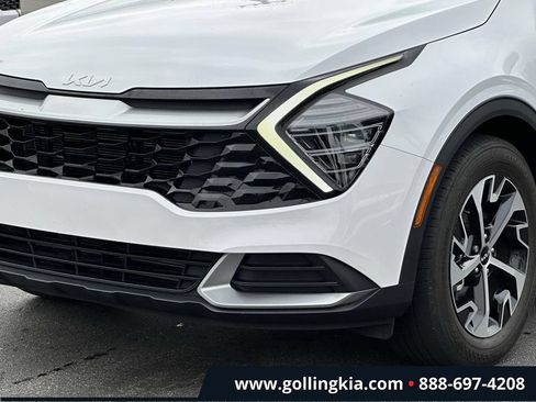 Certified 2024 Kia Sportage EX FWD image 6