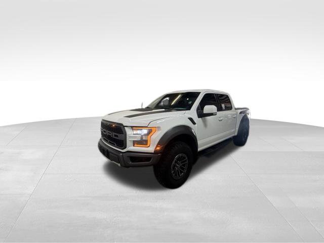 Used 2019 Ford F150 Raptor w/ Equipment Group 802A Luxury AWD/4WD image 2