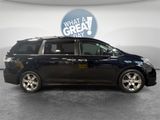 Used 2015 Toyota Sienna SE image 2