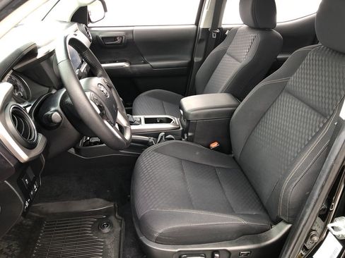 Used 2023 Toyota Tacoma 4x4 Double Cab w/ Trail Edition image 20