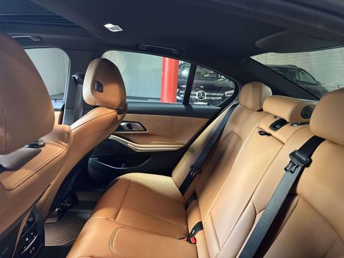 Used 2023 BMW 330i xDrive Sedan w/ Premium Package image 12