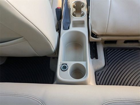 Used 2013 Volkswagen Beetle 2.5 image 24