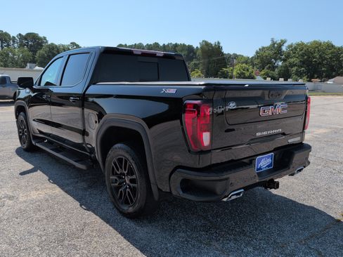 Used 2025 GMC Sierra 1500 Elevation w/ Elevation Premium Package AWD/4WD image 5