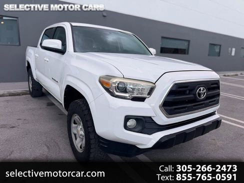 Used 2016 Toyota Tacoma SR5 RWD image 1