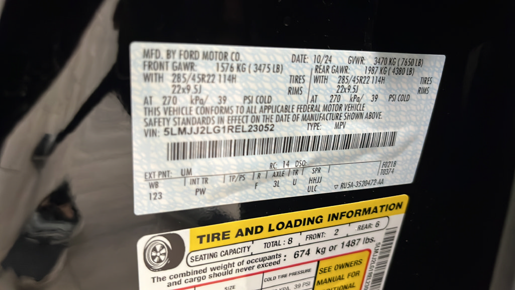 Used 2024 Lincoln Navigator Reserve AWD/4WD image 29