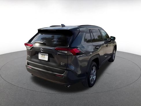 Used 2025 Toyota RAV4 XLE w/ Convenience Package image 14