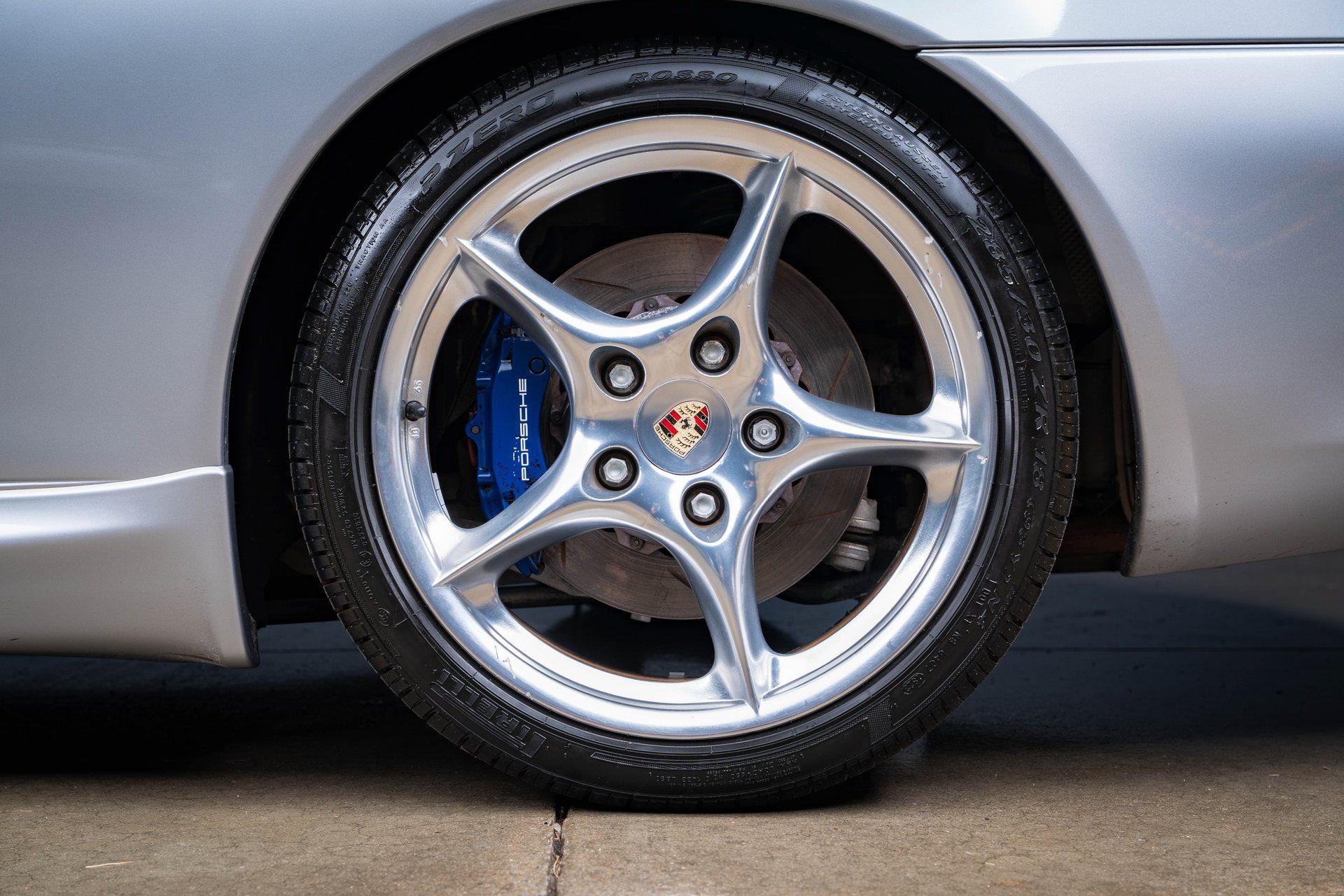 Used 2004 Porsche 911 40th Anniversary RWD image 38