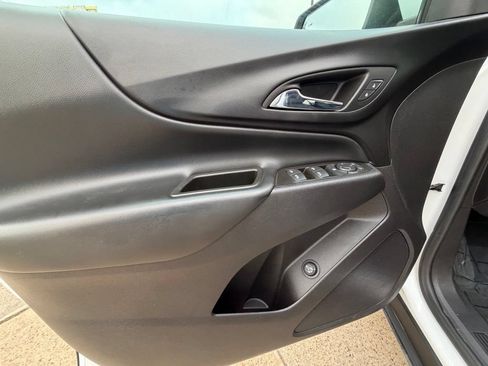 Used 2024 Chevrolet Equinox LT AWD/4WD image 13